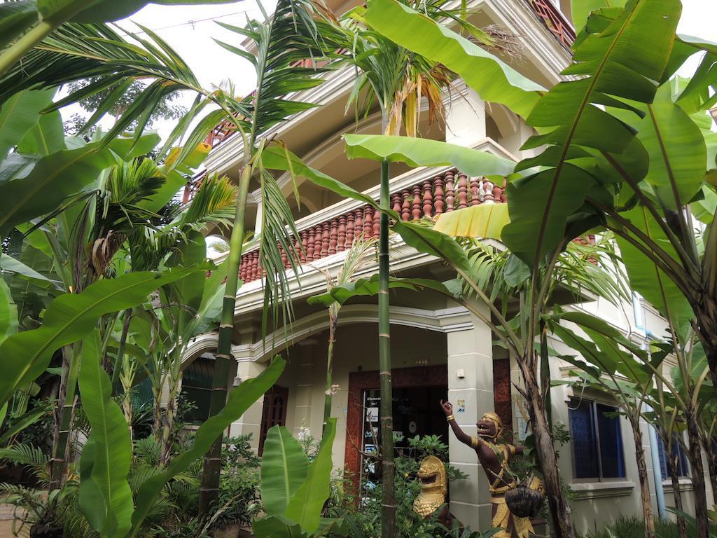 Angkor Reas Guesthouse Siem Reap Buitenkant foto
